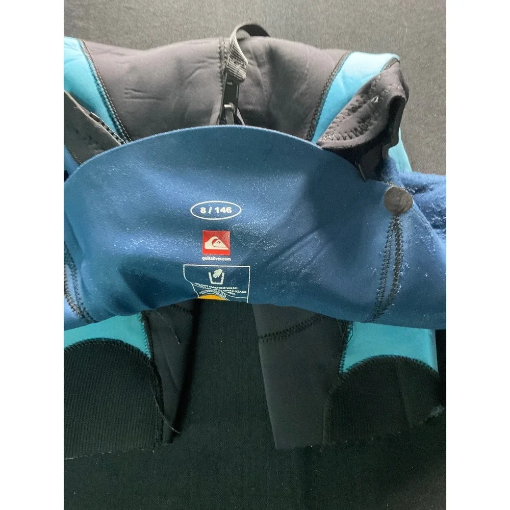 Quiksilver Kids Wetsuit Size 8 Shorty Neoprene Blue Black Surfing Swim
